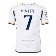 Camisola Real Madrid Jogador Vini JR. 1º 2023-2024